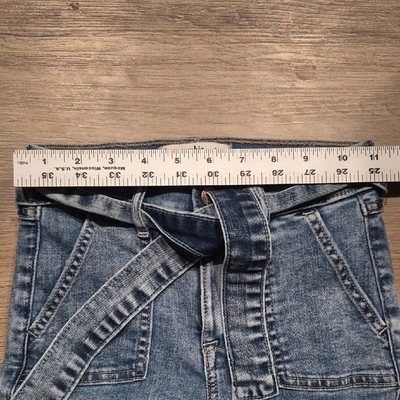 Abercrombie Kids Belted High Rise Ankle Skinny Jeans - Picture 6 of 8